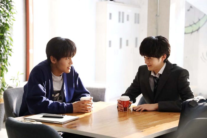 目黒蓮、鈴鹿央士「silent」第4話より(C)フジテレビ