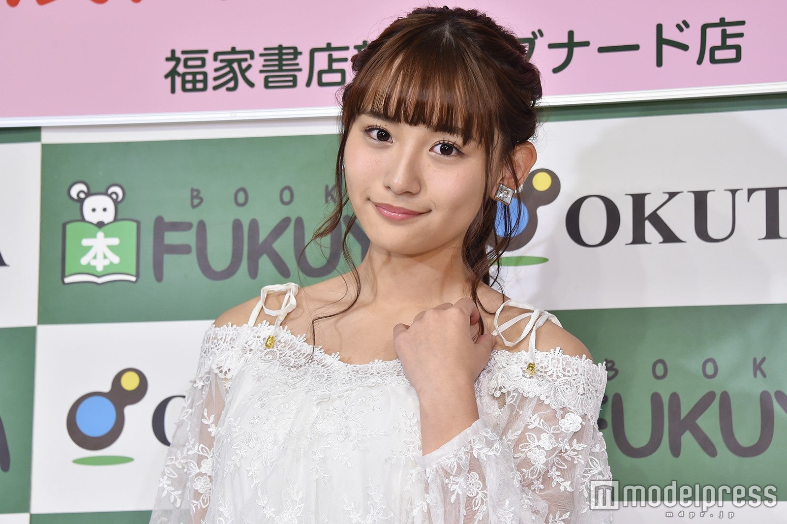 浅川梨奈 （C）モデルプレス