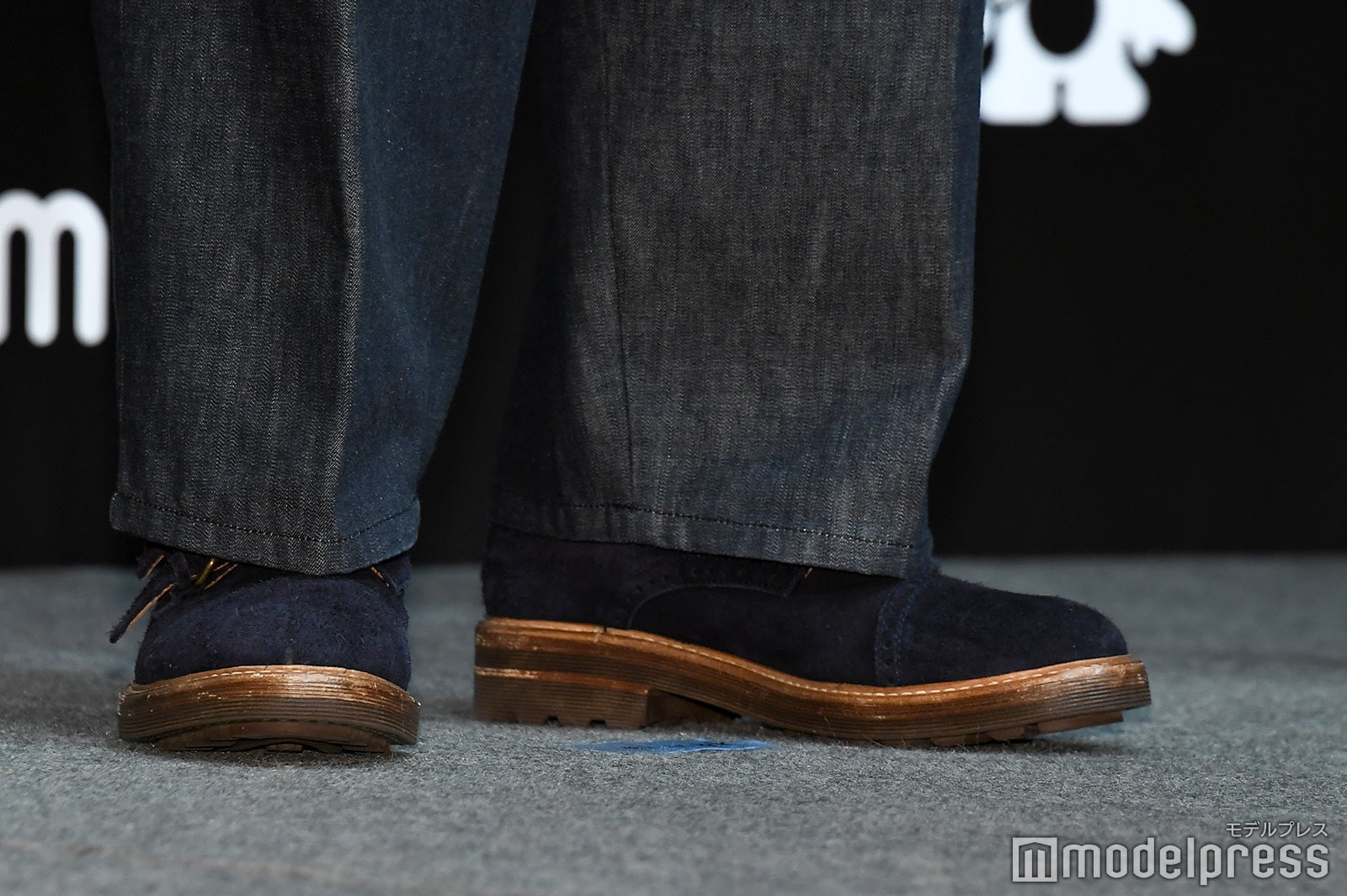 足元までオシャレ／板垣瑞生 （C）モデルプレス
