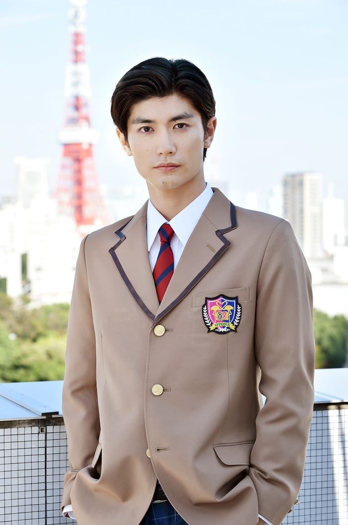 三浦春馬が30歳童貞役に挑戦(C)テレビ朝日