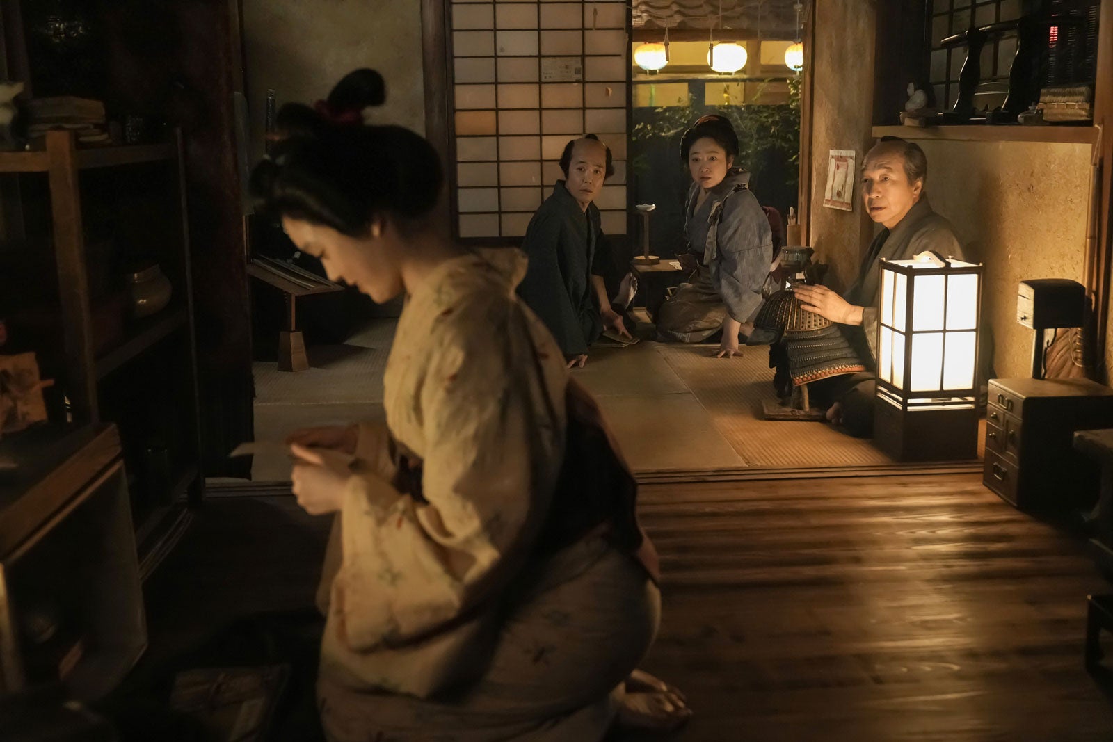 高石あかり、岡部たかし、池脇千鶴、小日向文世「ばけばけ」第7話（C）NHK