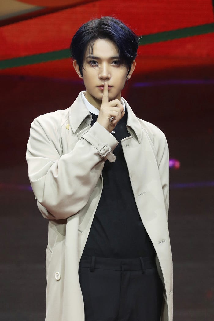 HEESEUNG(ヒスン)(P)&(C)BELIFT LAB Inc.