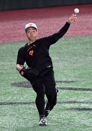 巨人・小笠原1軍合流 19日に移籍後初先発 いきなりの古巣中日戦にも「いずれ当たるので」