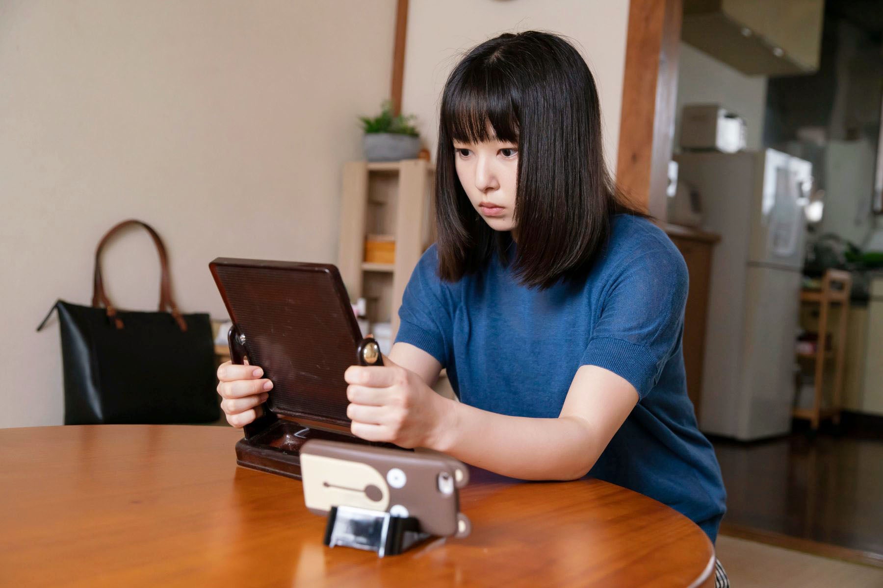  桜井日奈子「ふろがーる！」第3話より（C）片山ユキヲ・小学館／「ふろがーる！」製作委員会