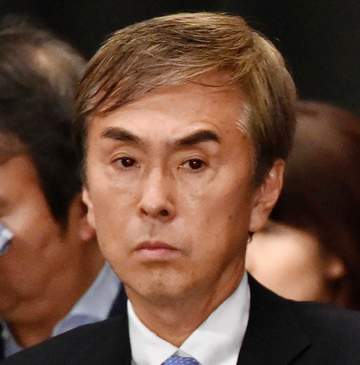 石原伸晃氏、思わず万歳！父からもらった「天秤座」が驚き鑑定額 妻・里紗さんへ今田耕司「どこに嫁いだと思ってるんですか」