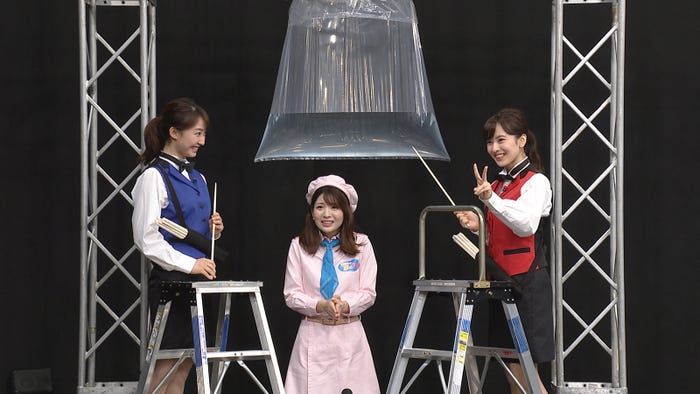 杉原凜アナ、佐藤真知子アナ、河出奈都美アナ(C)日本テレビ