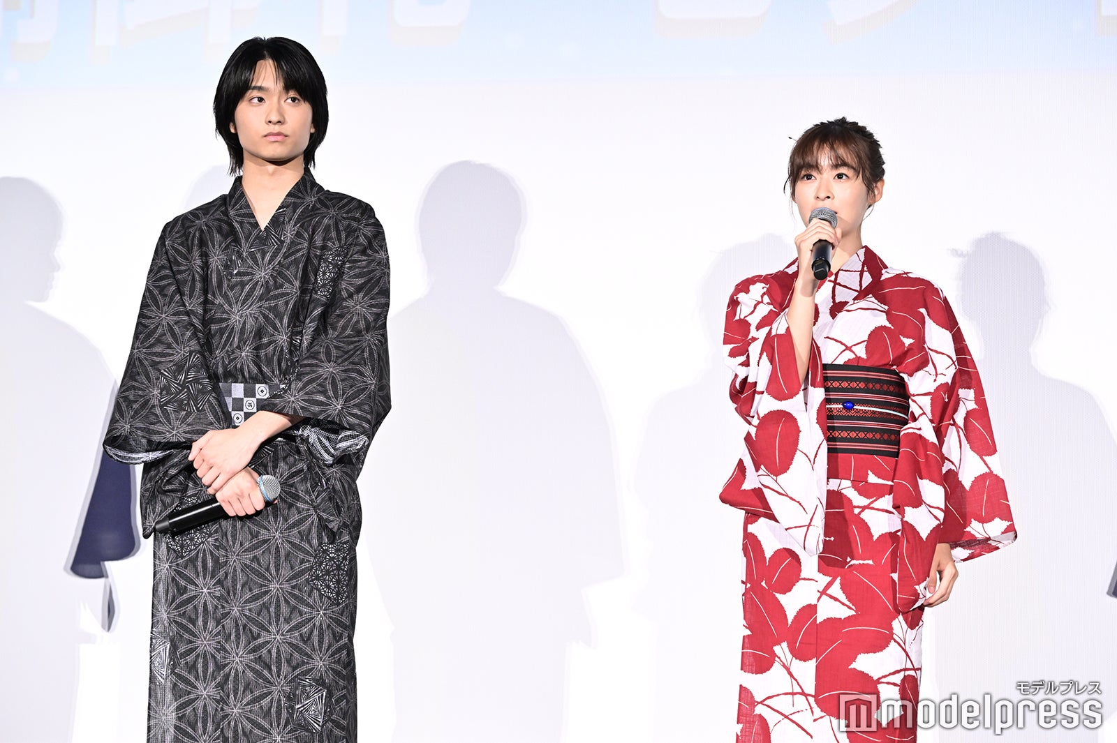 奥平大兼、森七菜（C）モデルプレス