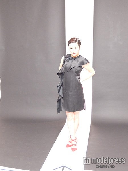 撮影メイキングカット／画像提供：所属事務所OFFICE303