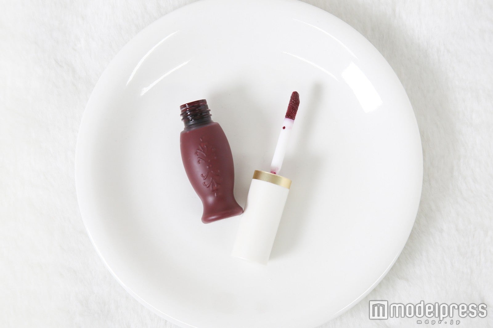 レ・メルヴェイユーズ ラデュレ「リップステイン 01」（C）モデルプレス