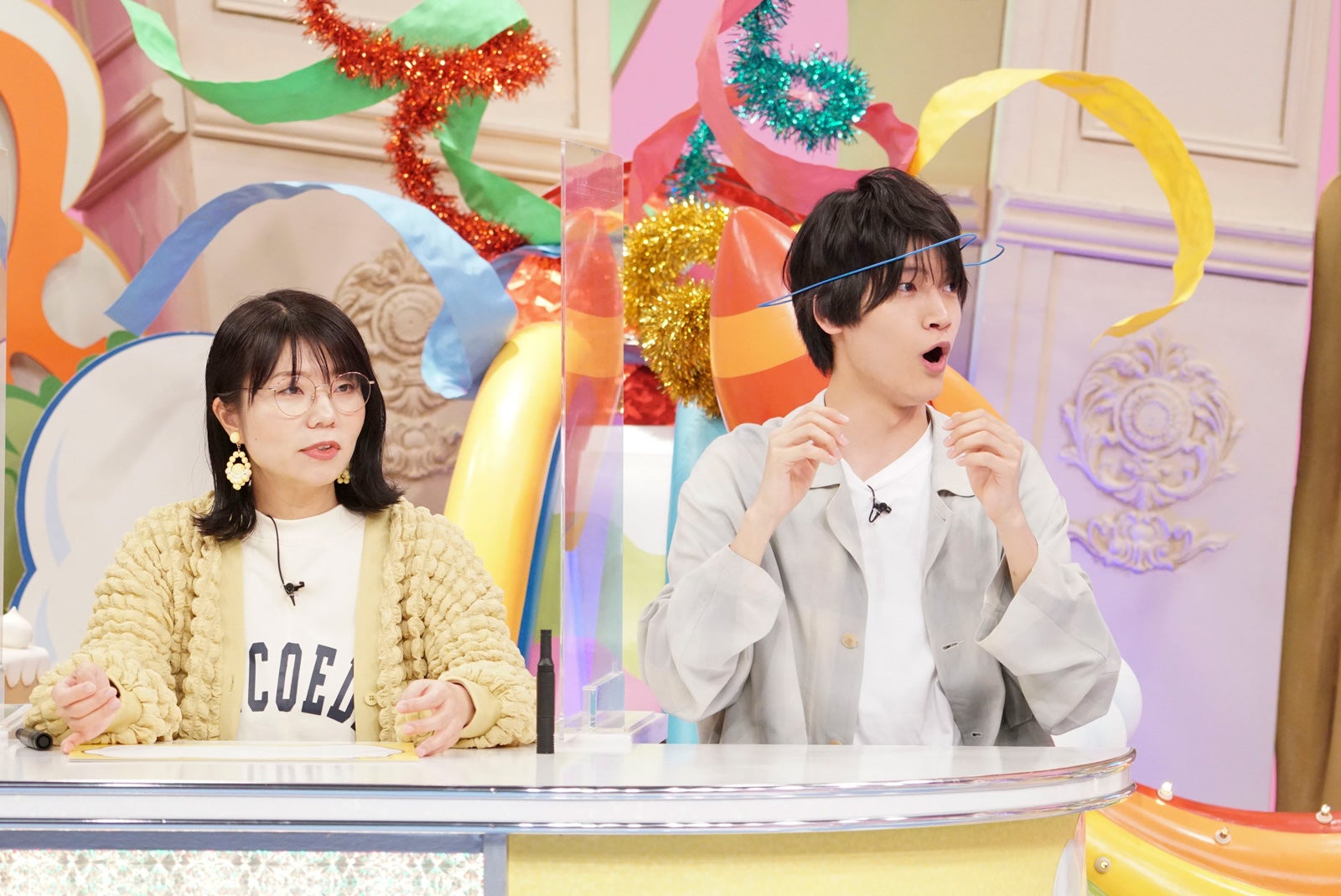 山崎ケイ、佐野晶哉（C）カンテレ