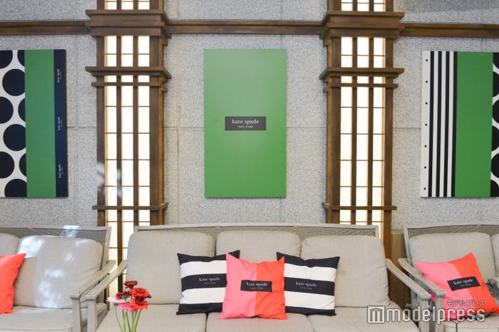 (C)モデルプレス