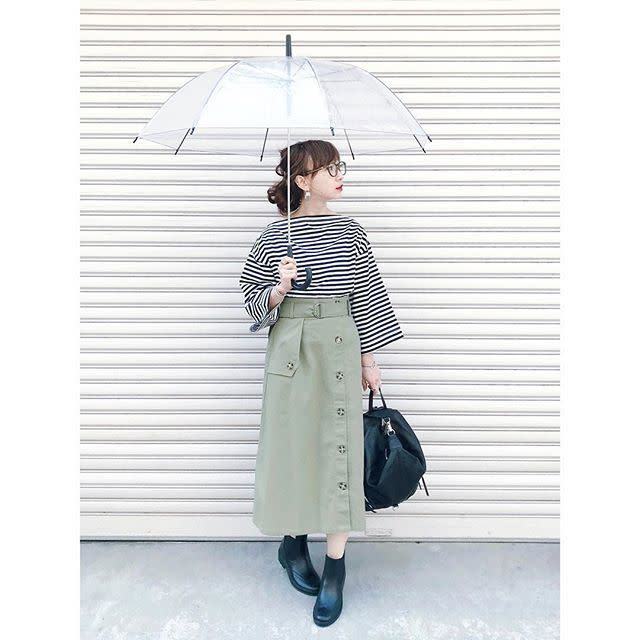 春の雨対策に おしゃれなレインブーツにぴったりなスカートコーデ8選 モデルプレス 春の雨対策に おしゃれなレインブーツにぴったりなスカートコーデ8選 モデルプレス
