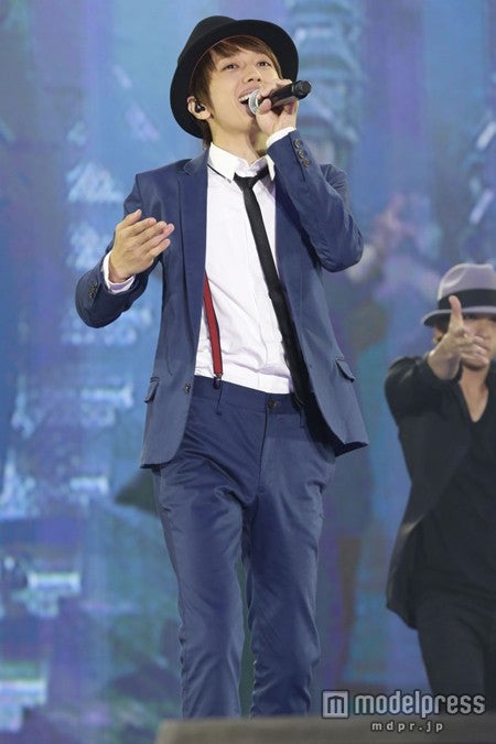 「a-nation island Asia Progress ～White Ocean～」にソロとしてサプライズ出演した“Nissy”ことAAA西島隆弘