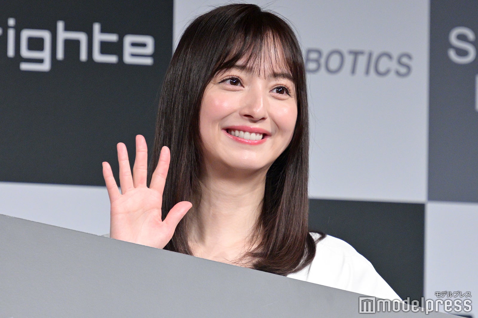 佐々木希（C）モデルプレス