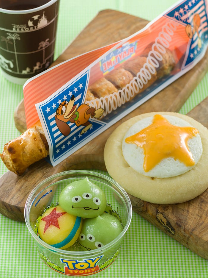 東京ディズニーシー「ピクサー・プレイタイム」のスペシャルメニュー(C)Disney(C)Disney/Pixar