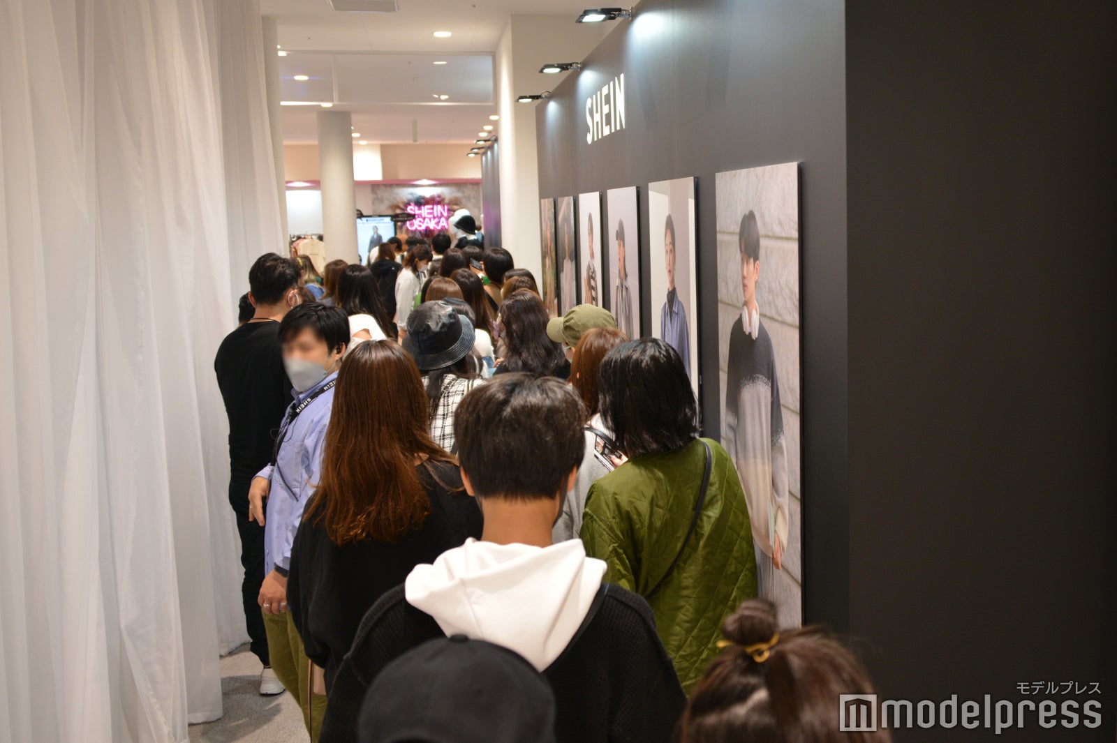 『SHEIN POPUP OSAKA』「SHEINガチャ」にも行列（C）モデルプレス