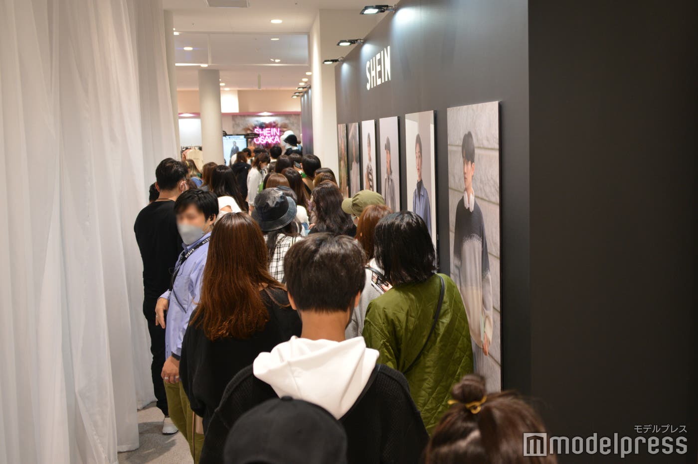 『SHEIN POPUP OSAKA』「SHEINガチャ」にも行列(C)モデルプレス
