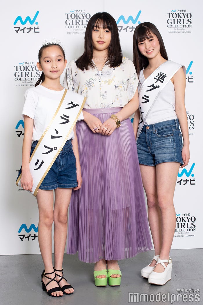 上妻美咲、桜井日奈子、名波美海(C)モデルプレス