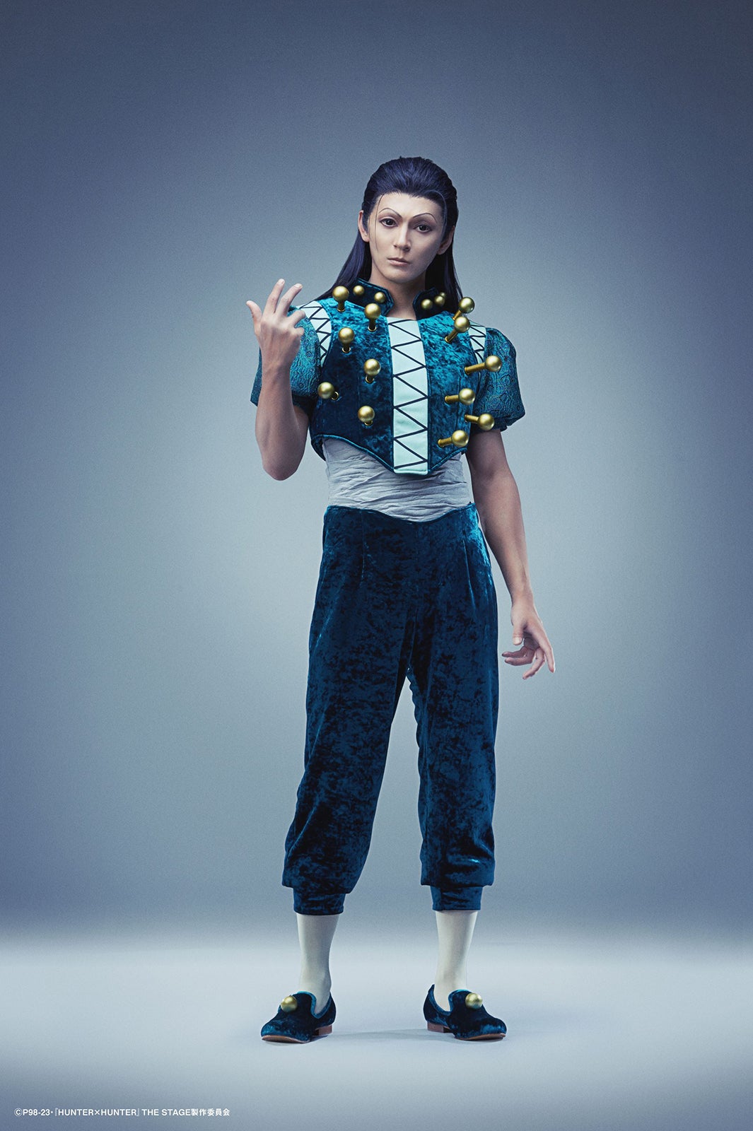 イルミ（上田堪大） （C）P98-23・『HUNTER×HUNTER』THE STAGE 製作委員会