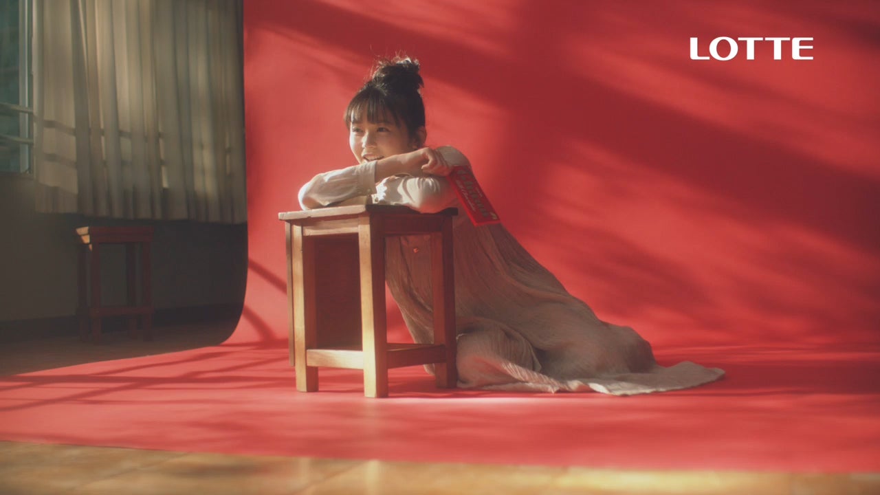 久間田琳加／新CMより（提供写真）