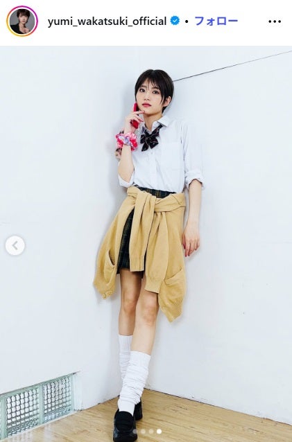 画像3/25) 元乃木坂46若月佑美、制服姿で美脚披露「ギャルみある