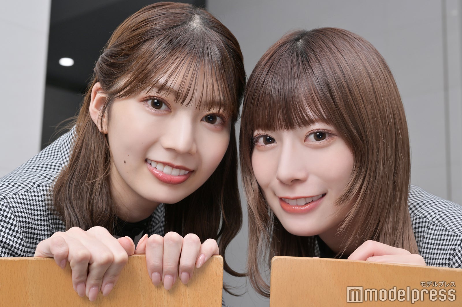 日向坂46高本彩花＆東村芽依が明かす“初めて見た”齊藤京子の姿  センター発表の裏側・同期としての思いとは＜「月と星が踊るMidnight」インタビュー前編＞ モデルプレス