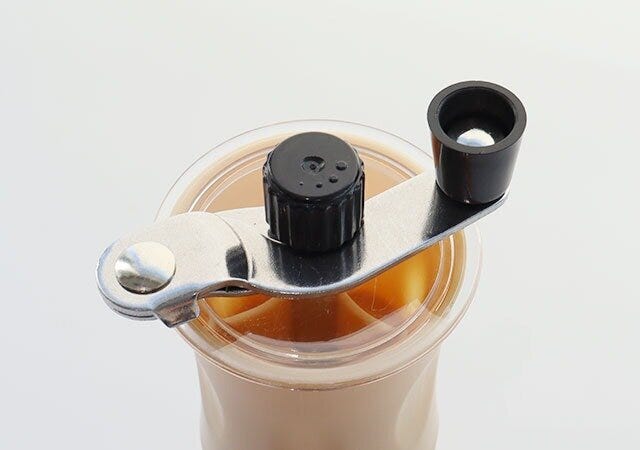 雑誌　付録　人気　おすすめ　オススメ　宝島社　宝島　レビュー　便利　優秀　当たり　最高　2023　スヌーピー　スヌーピー付録　SNOOPY　コーヒーミル　ミル　珈琲　コーヒー　コンパクト