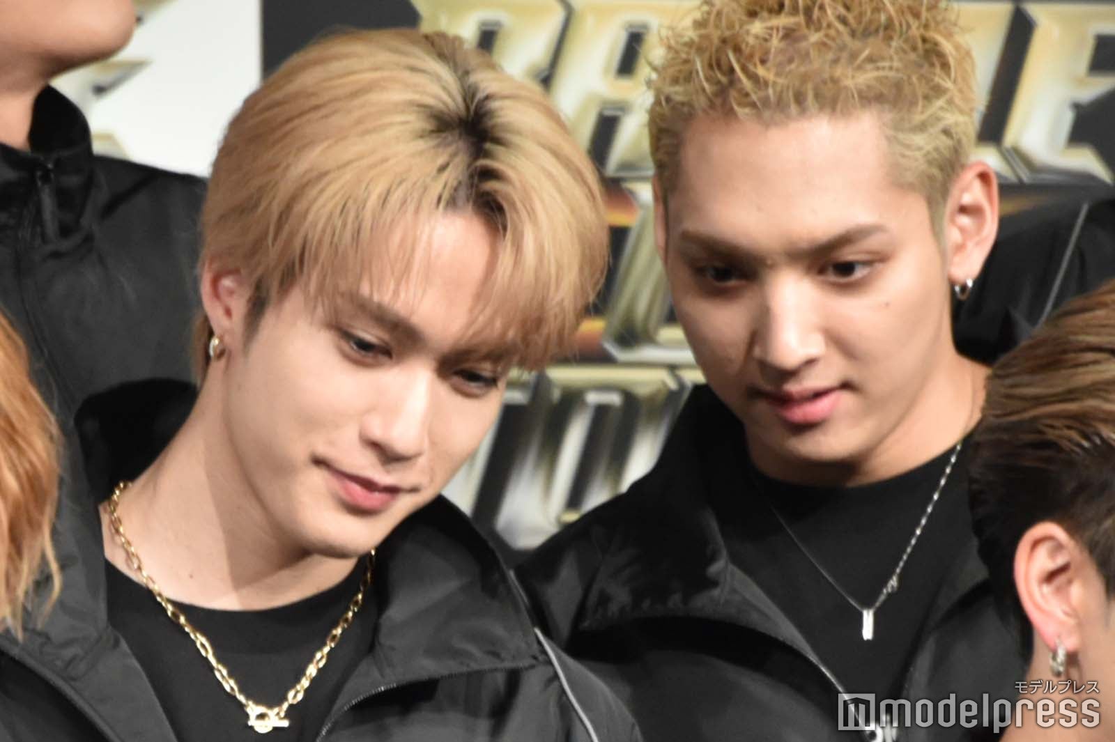 藤原樹、鈴木昂秀（C）モデルプレス