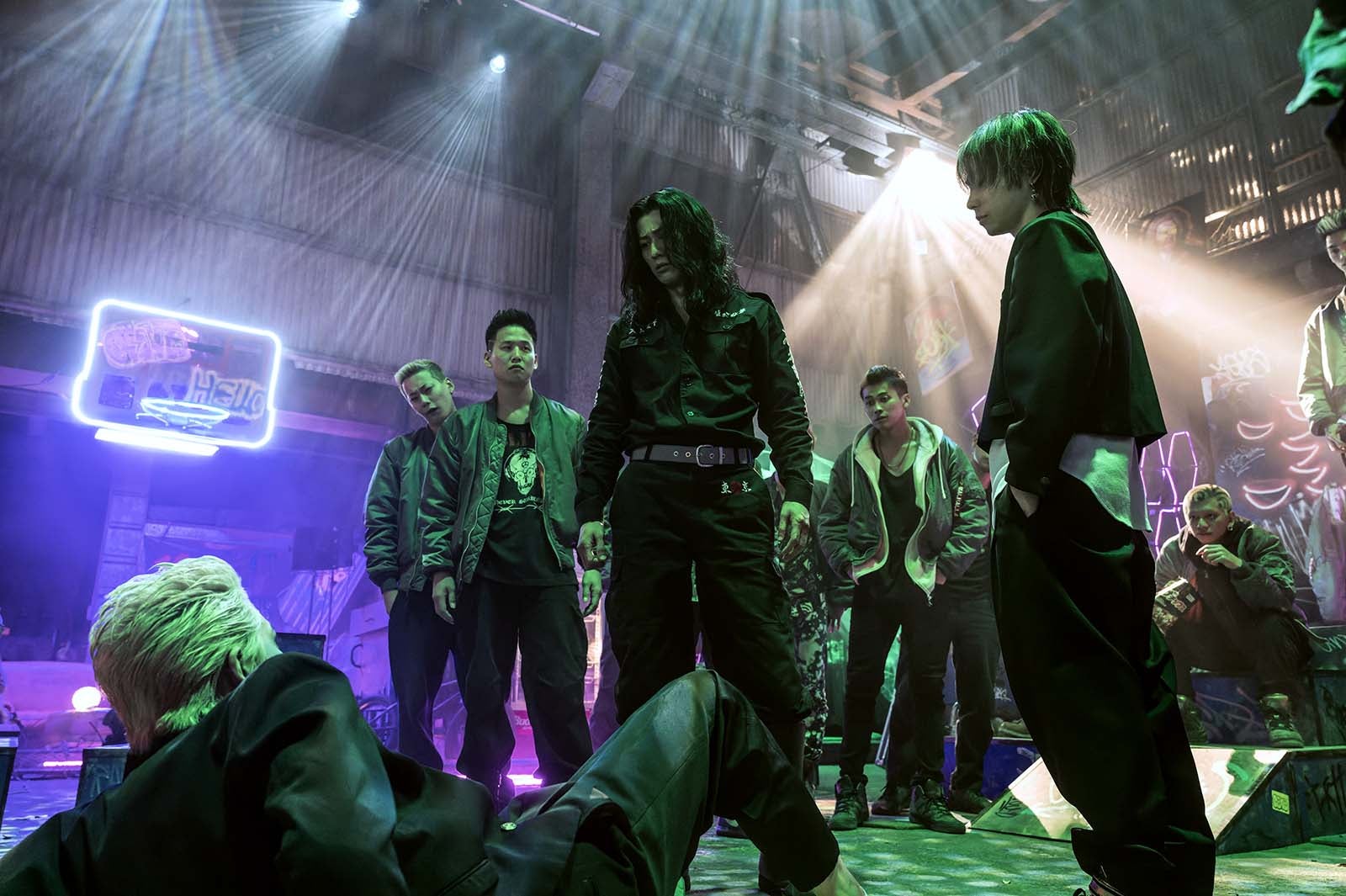 北村匠海、永山絢斗、村上虹郎ら（C）和久井健／講談社 （C）2023映画「東京リベンジャーズ2 血のハロウィン編」製作委員会