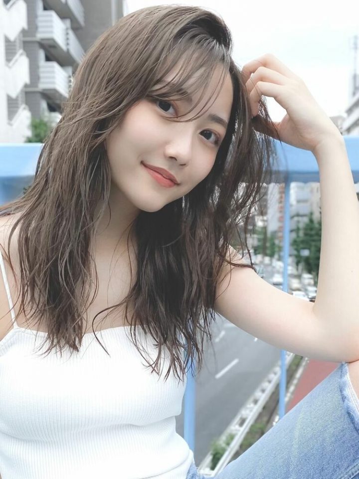 骨格ストレート 面長さんの髪型特集 バランス良い自分に合うヘアスタイルを探そう モデルプレス