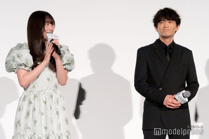 仲村悠菜、津田健次郎(C)モデルプレス