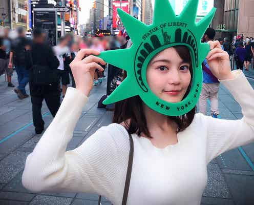 乃木坂46生田絵梨花“お茶目な女神”ショット公開 白石麻衣と“神々の遊び”も話題