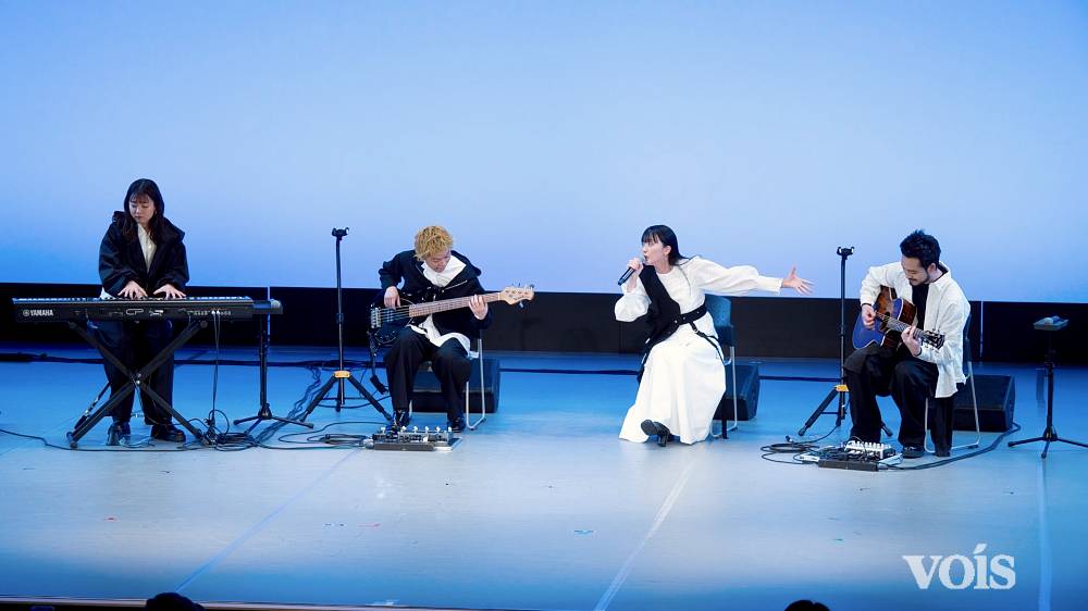 緑黄色社会、サプライズ登場に女子大生歓喜 生パフォに當真あみ＆嵐莉菜も感動 「鳥肌が」