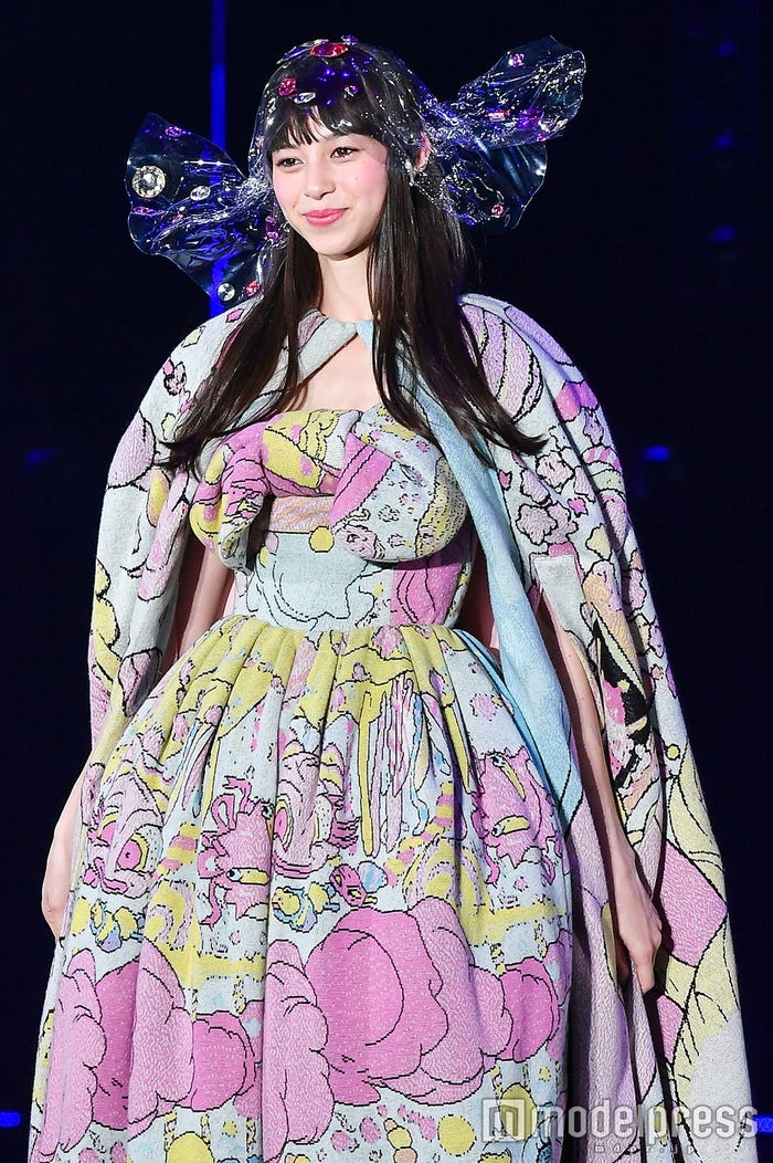 ウエディングドレスを披露した中条あやみ(C)モデルプレス