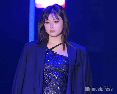 ゆうちゃみ、ばっさりヘアカット&“脱ギャル”メイクで雰囲気ガラリ ミニ丈で美脚全開【TGC 2024 S/S】