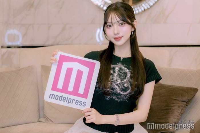 「BARCELONA 桃李」湊ゆな(C)モデルプレス