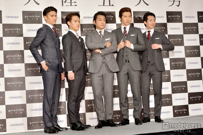 左から：中村隼人、中村歌昇、片岡愛之助、尾上松也、中村壱太郎