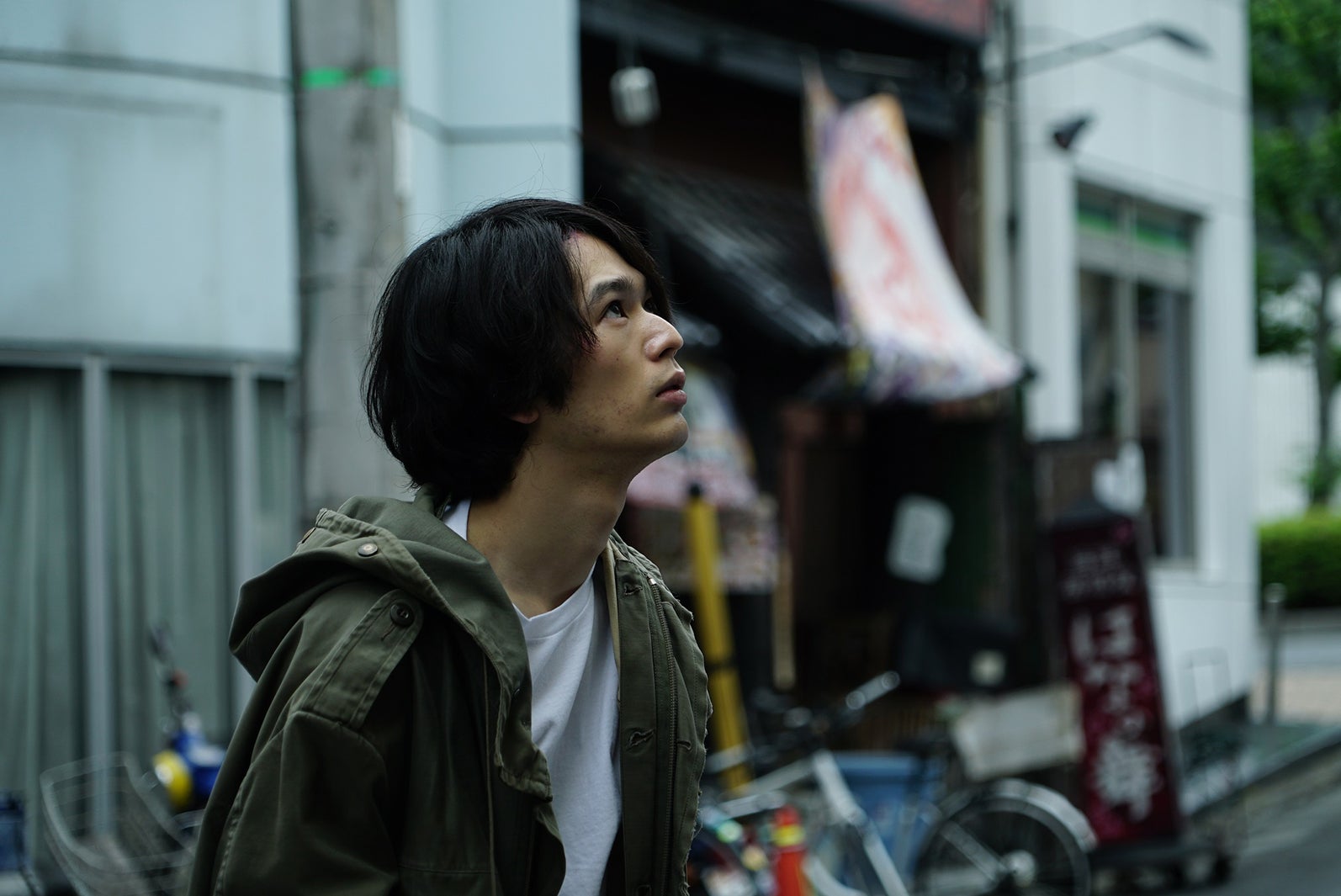 岩井拳士朗（C）2017「アウト＆アウト」製作委員会