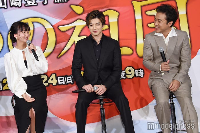 多部未華子、新田真剣佑、ムロツヨシ(C)モデルプレス