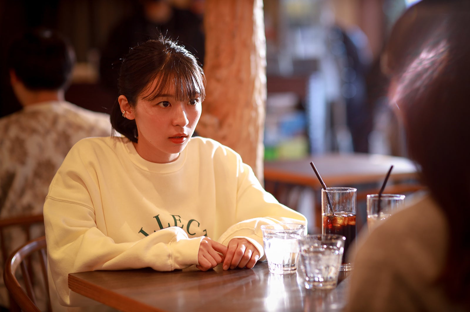 鳴海唯「君が獣になる前に」第1話より（C）テレビ東京