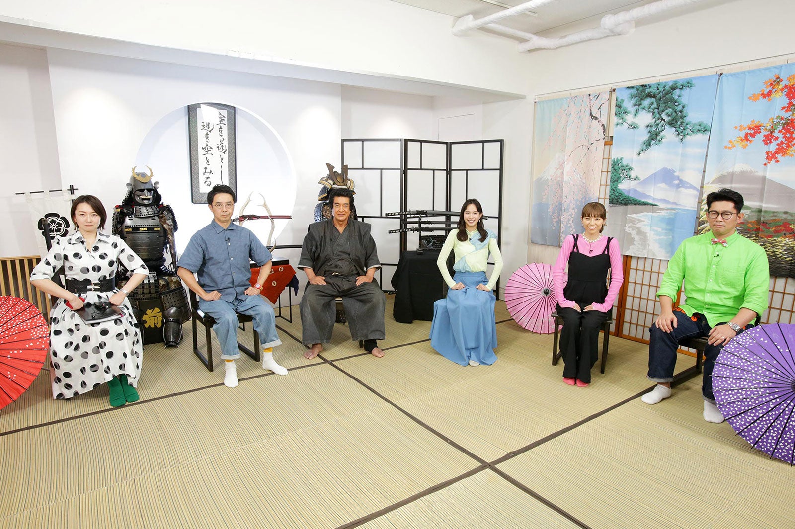 （左から）狩野恵里アナウンサー、矢作兼、藤岡弘、、関水渚、若槻千夏、ビビる大木（C）テレビ東京