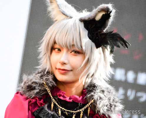 宇垣美里、“人狼”コスプレで登場 ハロウィンの予定明かす