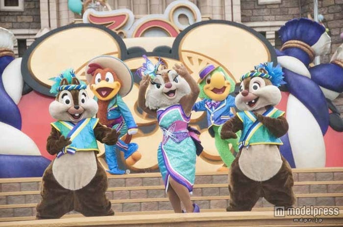 チップ&デール、クラリス、ホセ・キャリオカ、パンチート/爽涼鼓舞“THE EMBU”/東京ディズニーランドの夏のスペシャルイベント「ディズニー夏祭り」(C)Disney