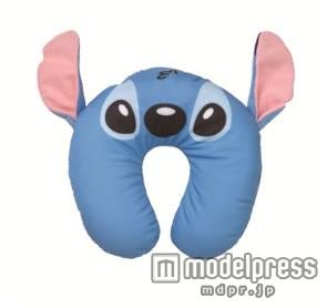 ネックピロー¥3500/発売中:ディズニーストア(C)Disney