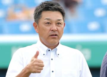 宮崎で名球会メンバーが会食 ゴルフ大会決勝「前日の決起集会」と谷繁氏投稿 SNS「豪華メンバー」「めちゃくちゃ楽しそうで美味しそう」
