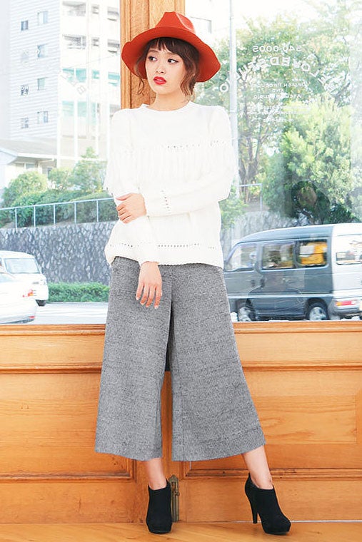 リブニットフレアガウチョパンツ「神戸レタス」2790円（税込）／画像提供：神戸レタス