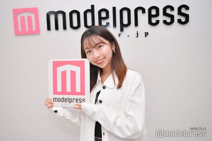 亀川萌絵子(C)モデルプレス