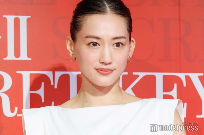 綾瀬はるか(C)モデルプレス