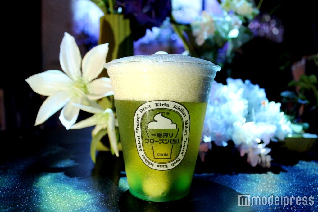 花火 一番搾りフローズン（生）700円／画像提供：横浜・八景島シーパラダイス