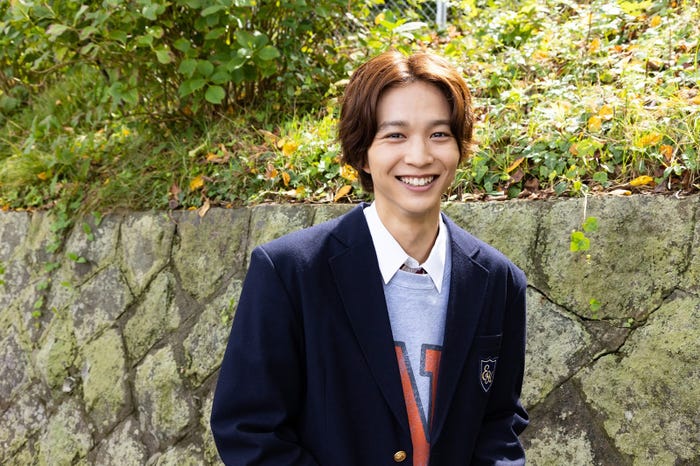 鈴木仁(C)ひねくれ渡・アルコ/集英社・テレビ朝日・ジェイ・ストーム